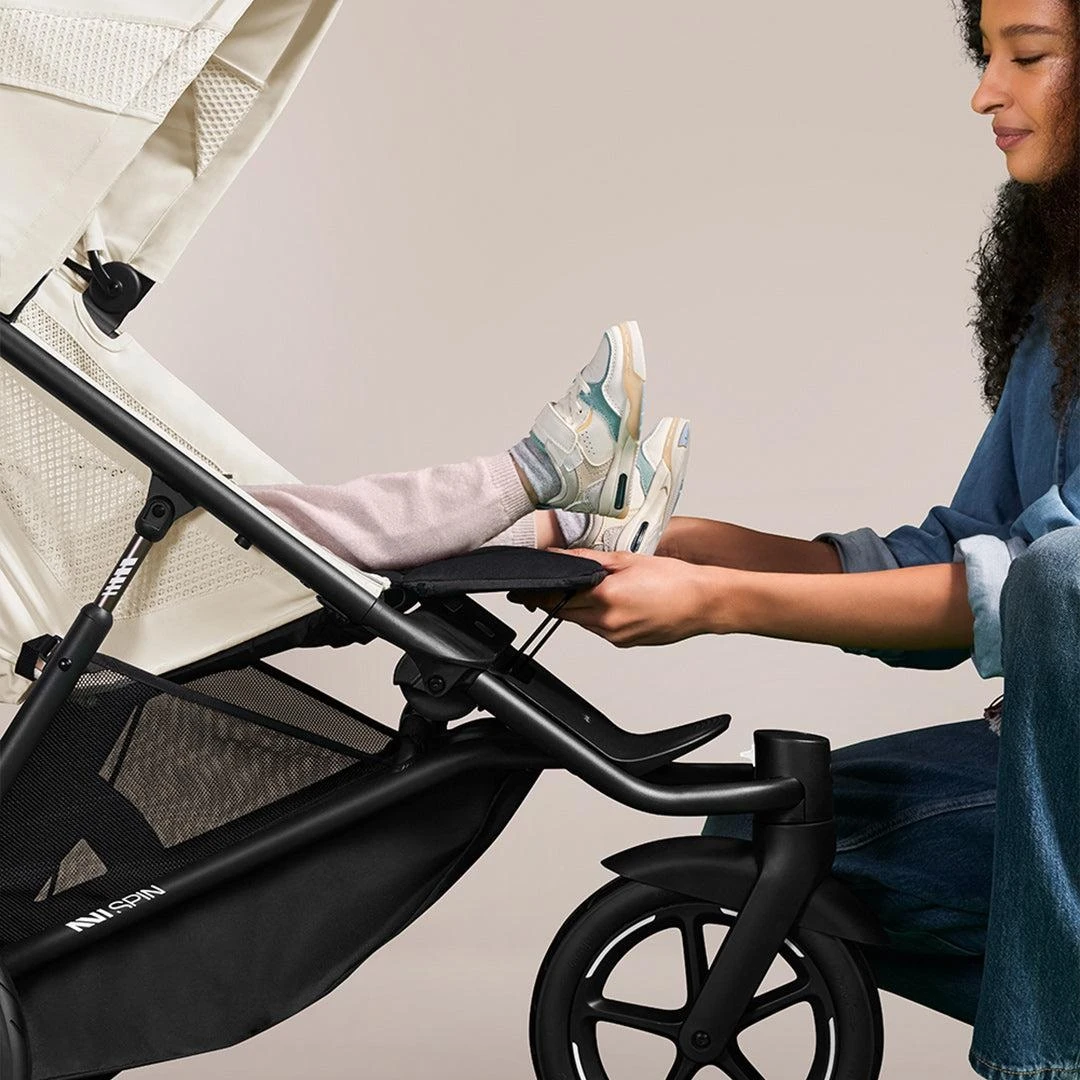 Cybex AVI Spin β Almond Beige - Image 3