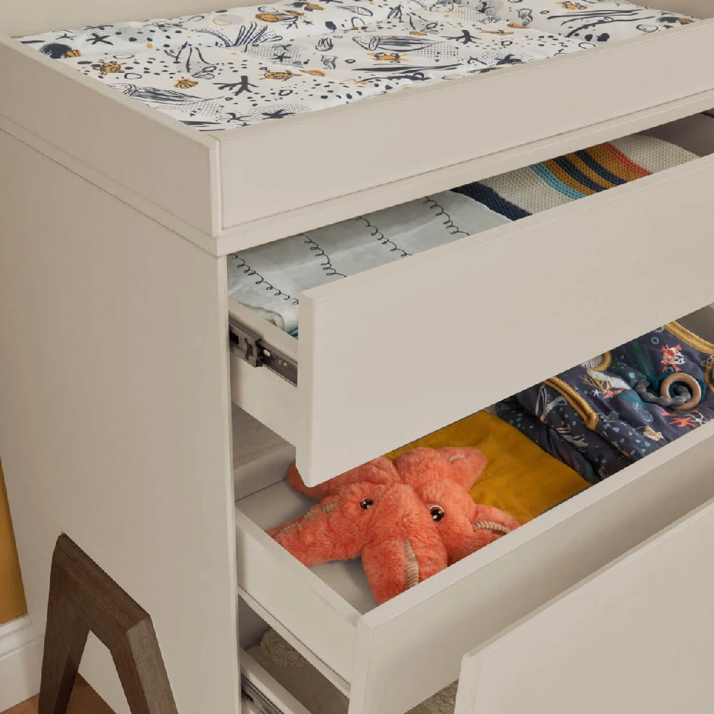 Tutti Bambini Fuori 3 Piece Room Set White Sand/Warm Walnut - Image 12