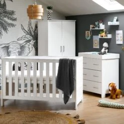 Obaby Nika 4 Piece Nursery Room Set/Under Drawer- White