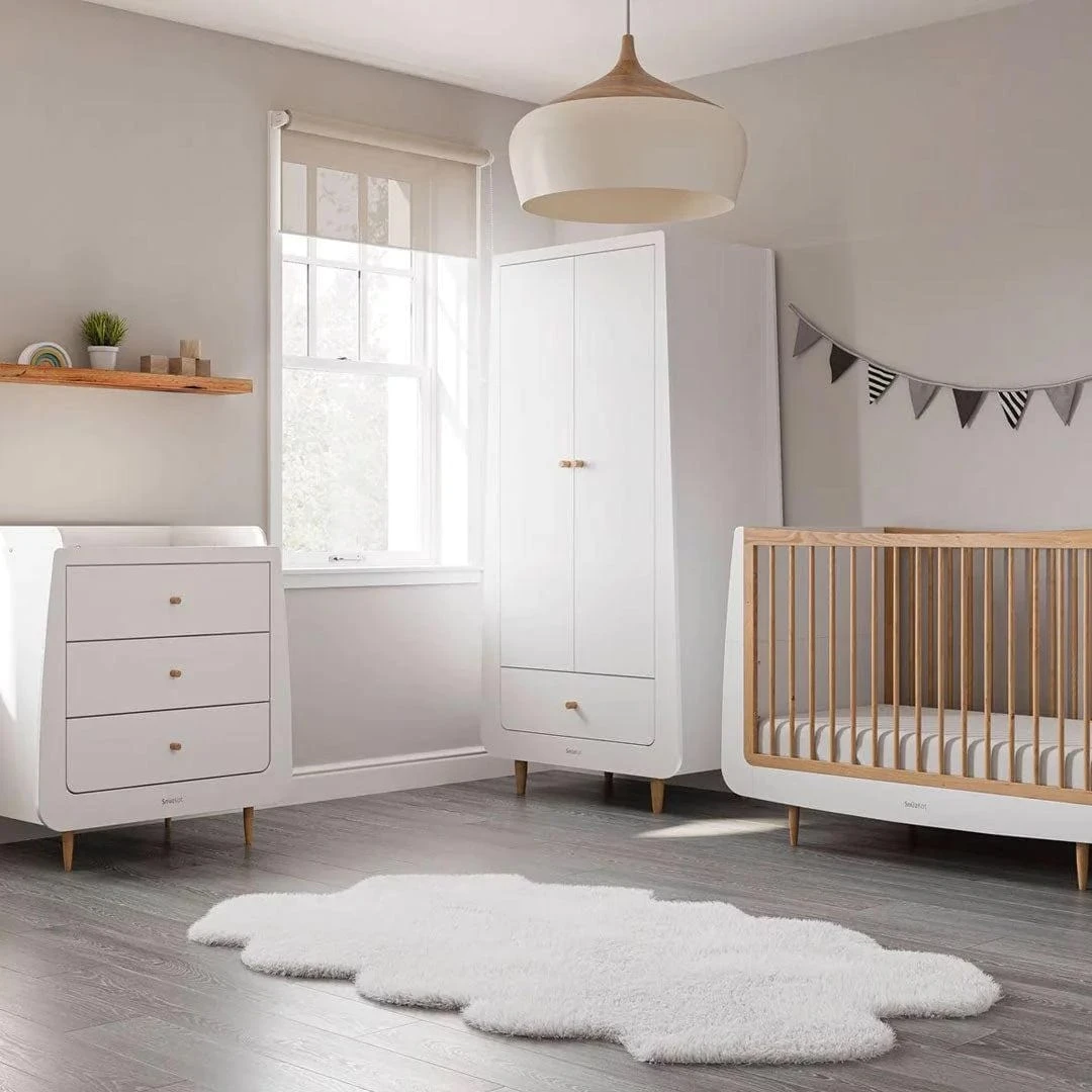 Snuz Skandi 5 Piece Nursery Room Set Bundle β White With Natural